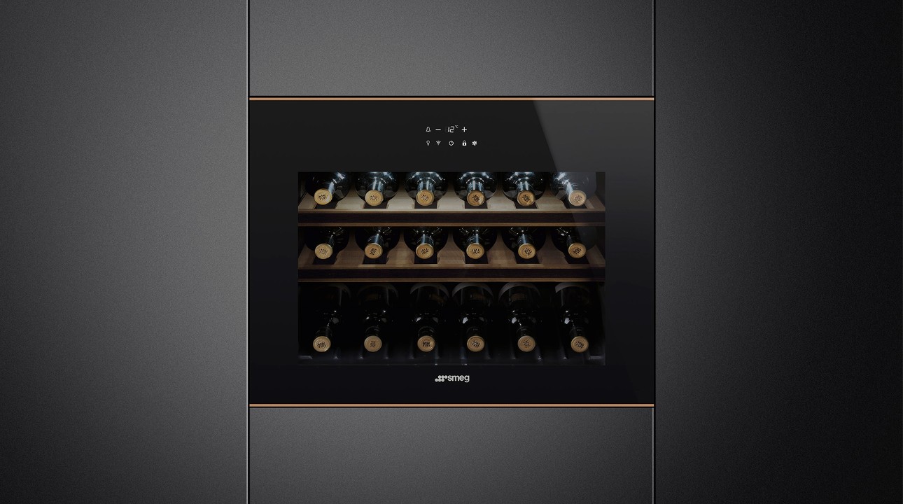 Cava Smeg Dolce Stil Novo